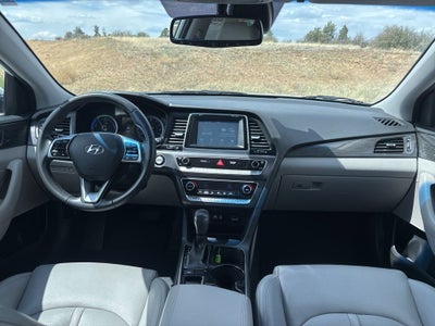 2019 Hyundai SONATA HYBRID Limited