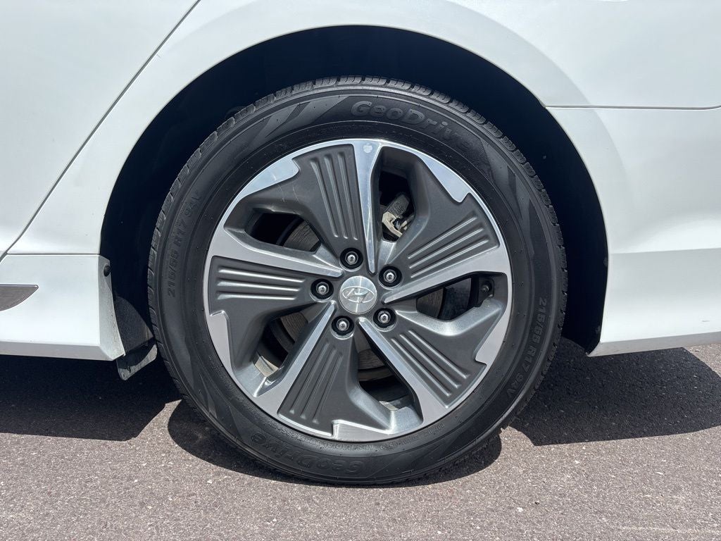 2019 Hyundai SONATA HYBRID Limited