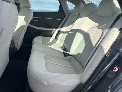 2023 Hyundai SONATA SE