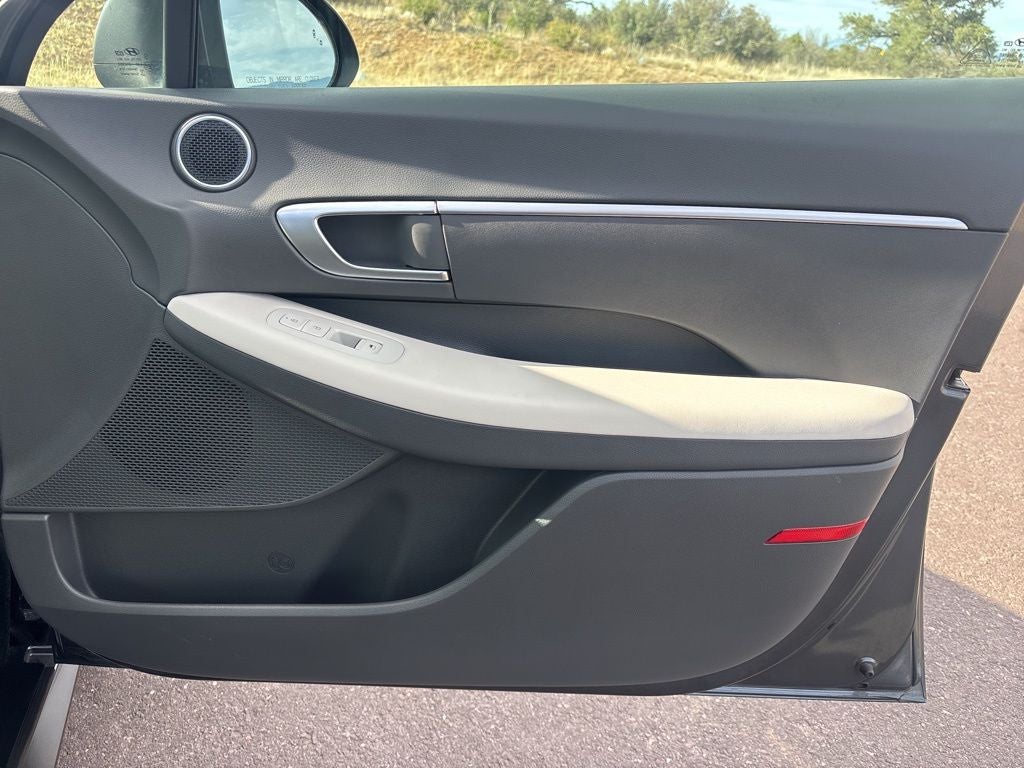 2023 Hyundai SONATA SE