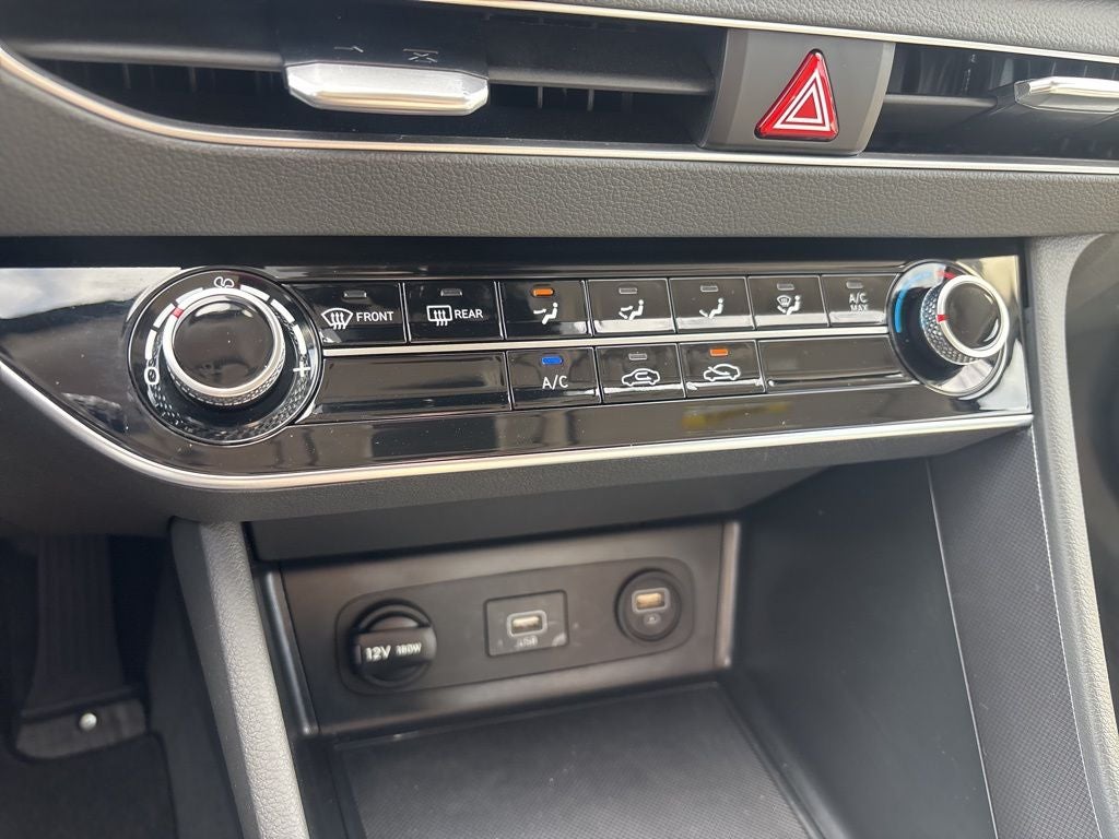 2023 Hyundai SONATA SE