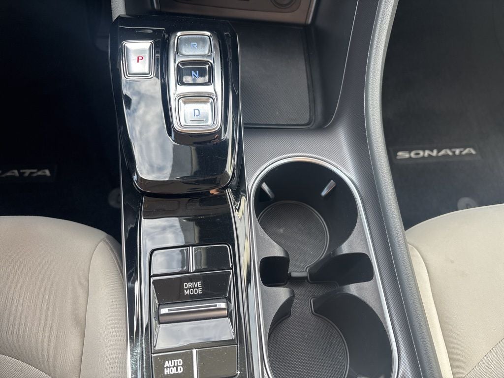2023 Hyundai SONATA SE