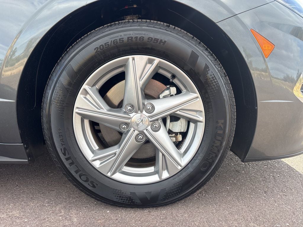 2023 Hyundai SONATA SE
