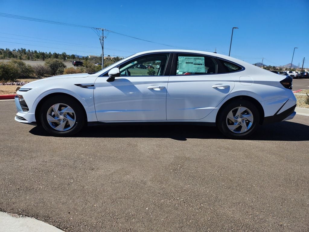 2026 Hyundai SONATA SE