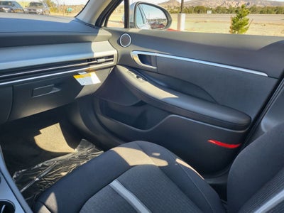 2026 Hyundai SONATA SE