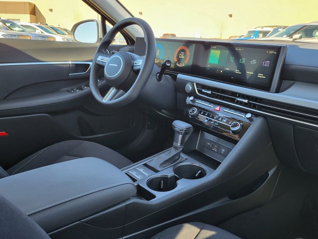 2026 Hyundai SONATA SE