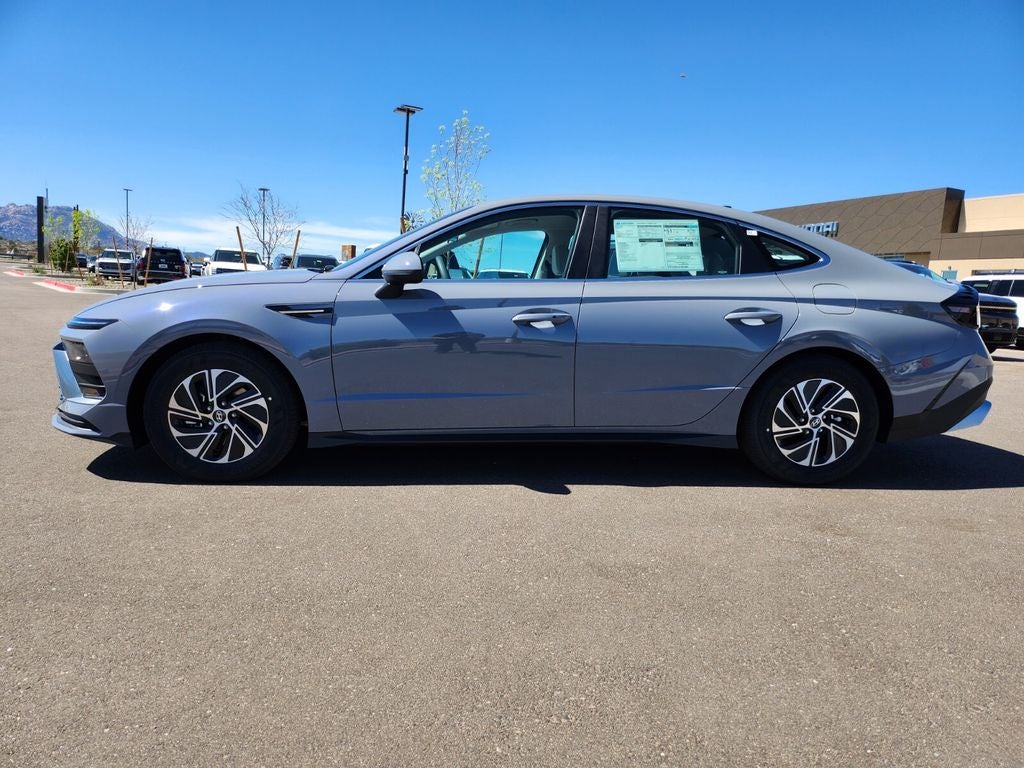 2026 Hyundai SONATA HYBRID Blue