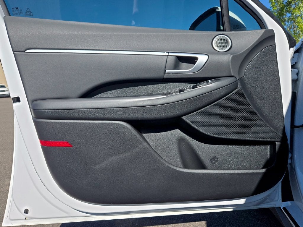 2027 Hyundai SONATA HYBRID Blue