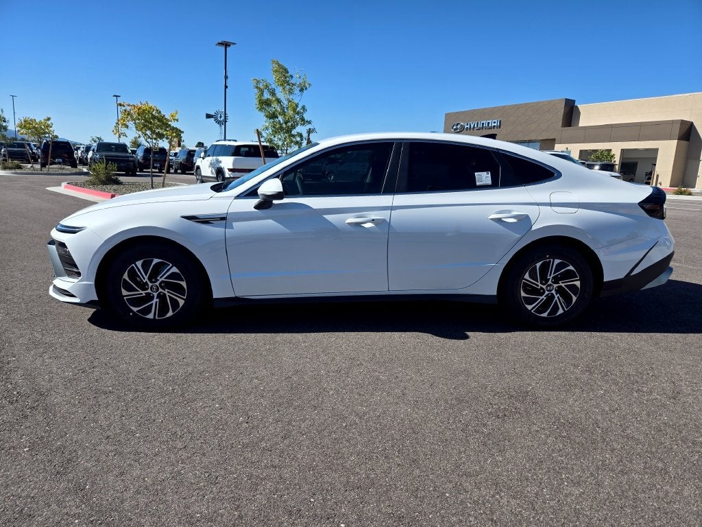 2027 Hyundai SONATA HYBRID Blue