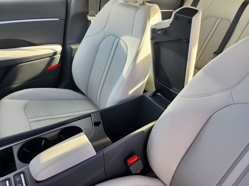 2026 Hyundai SONATA HYBRID SEL