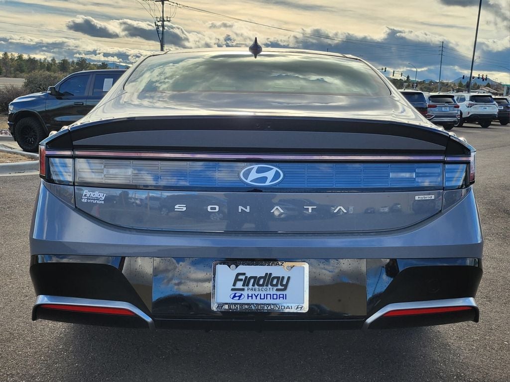 2026 Hyundai SONATA HYBRID SEL