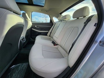 2026 Hyundai SONATA HYBRID SEL