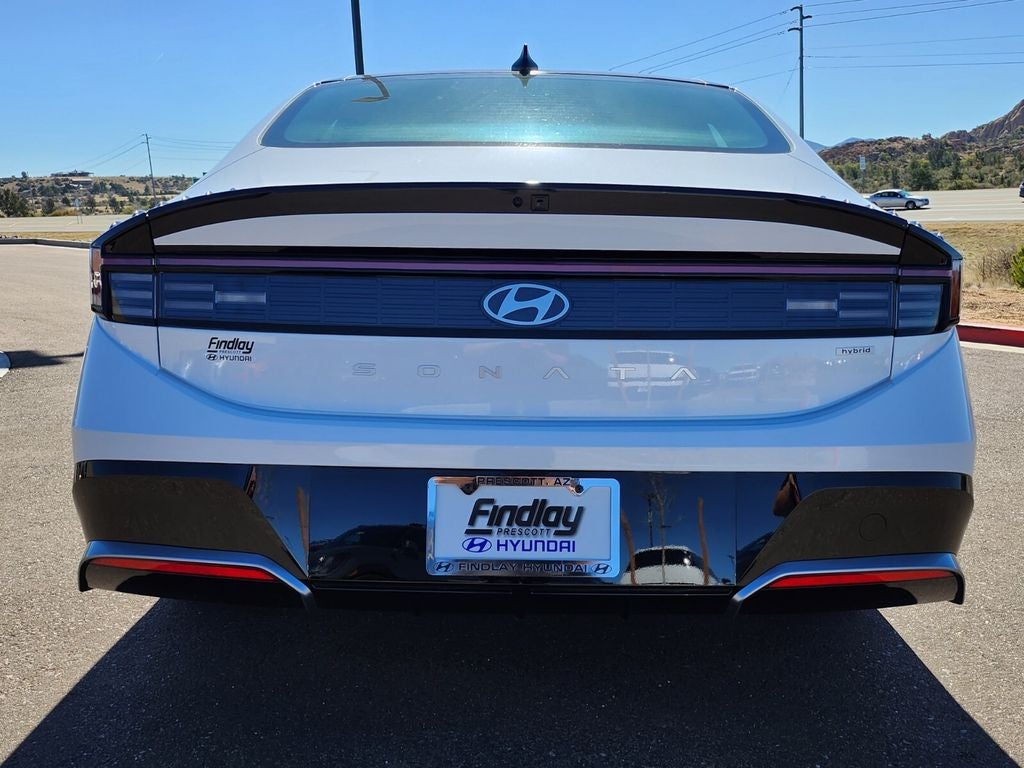 2026 Hyundai SONATA HYBRID SEL