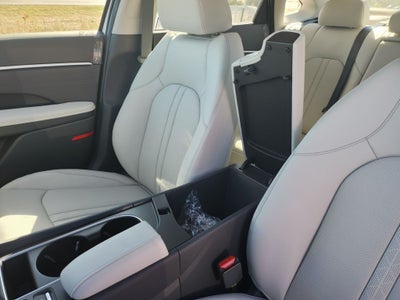 2025 Hyundai SONATA HYBRID Limited