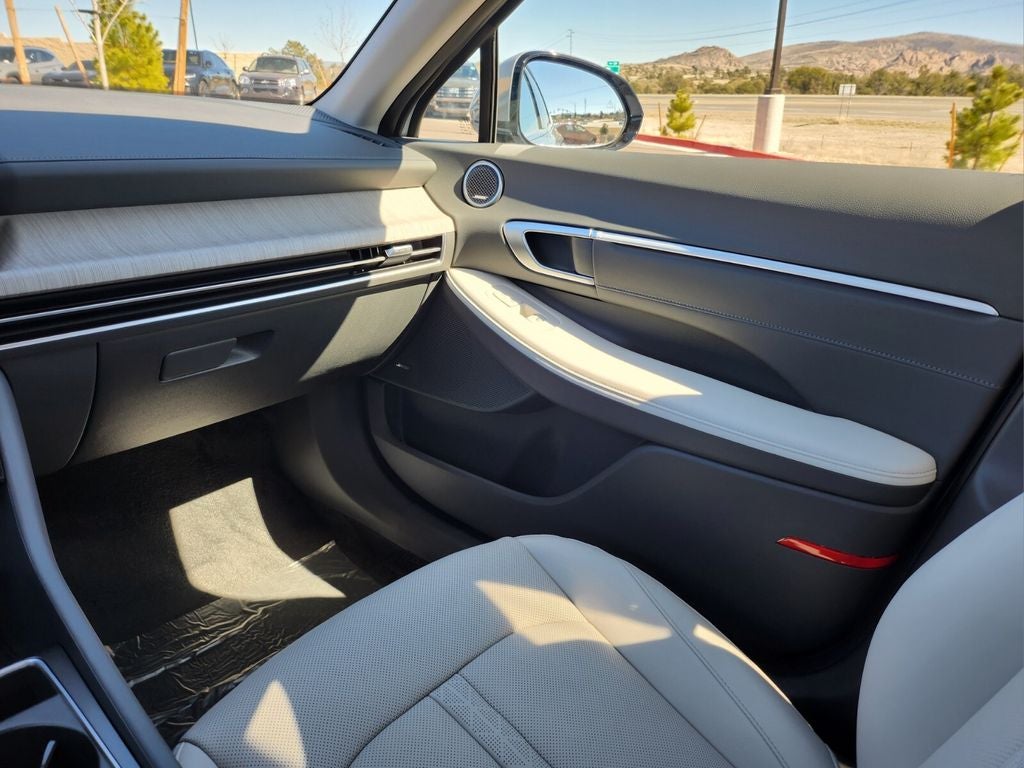 2026 Hyundai SONATA HYBRID Limited