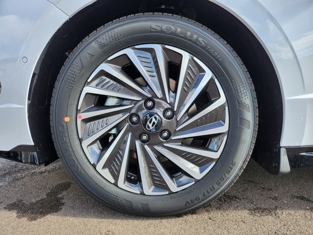 2026 Hyundai SONATA HYBRID Limited