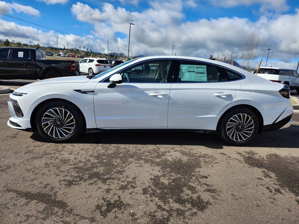 2026 Hyundai SONATA HYBRID Limited