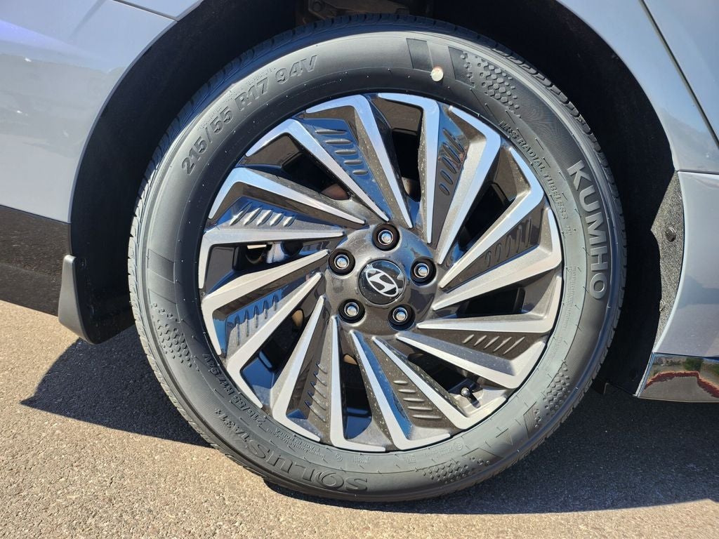 2026 Hyundai SONATA HYBRID Limited