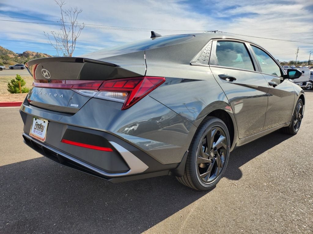 2026 Hyundai ELANTRA HYBRID SEL Sport
