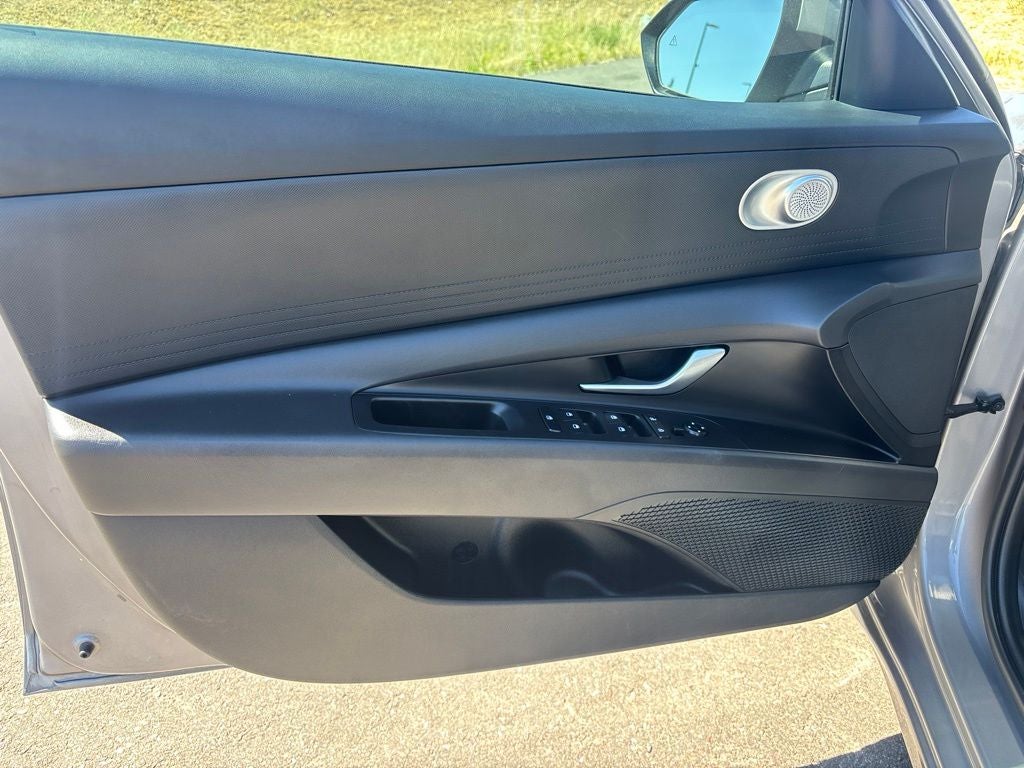 2024 Hyundai ELANTRA HYBRID Blue