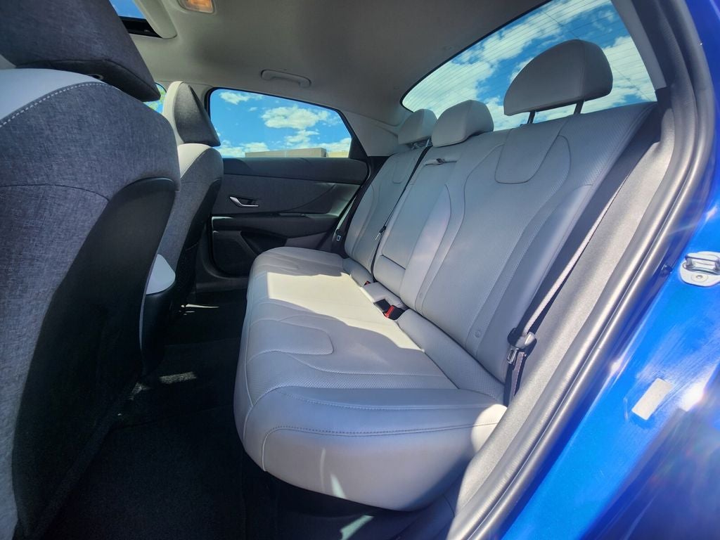 2022 Hyundai ELANTRA HYBRID Limited