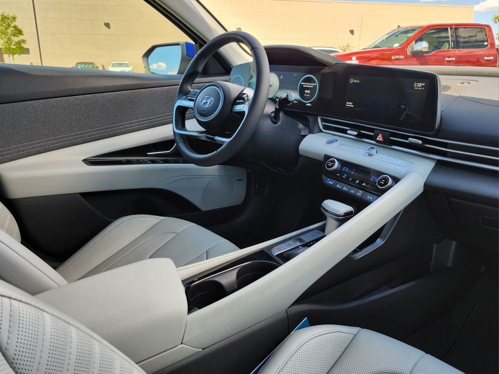 2022 Hyundai ELANTRA HYBRID Limited