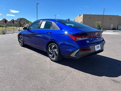 2025 Hyundai ELANTRA HYBRID Limited