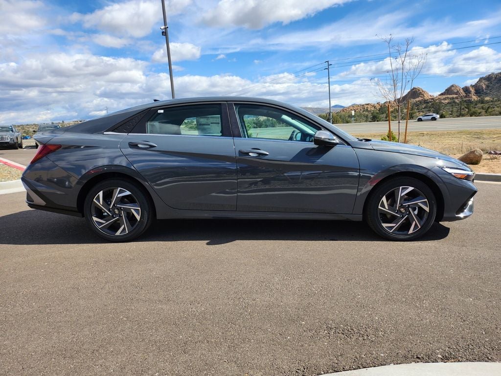 2026 Hyundai ELANTRA HYBRID Limited