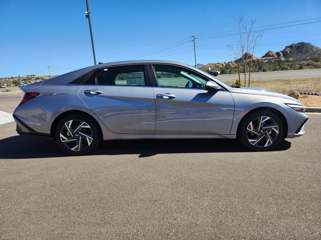 2026 Hyundai ELANTRA HYBRID Limited