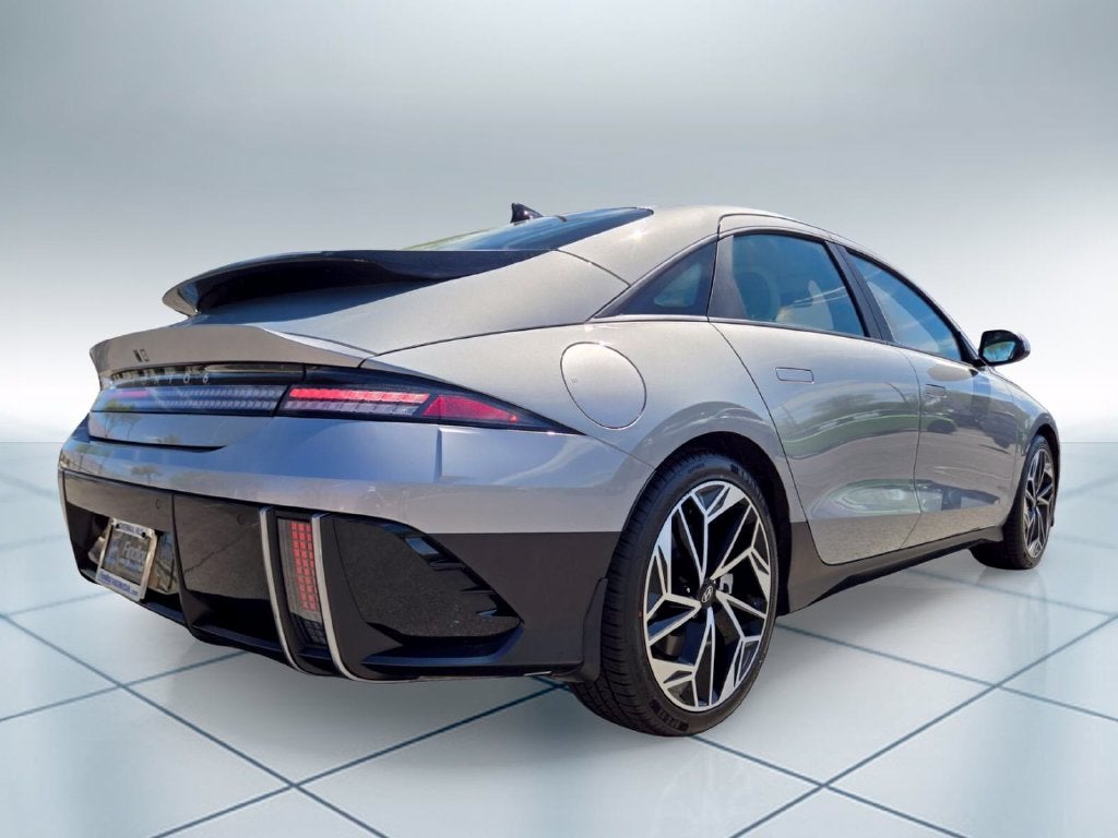 2024 Hyundai IONIQ 6 SEL