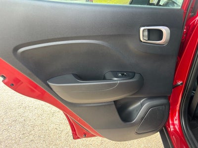 2025 Hyundai VENUE SE