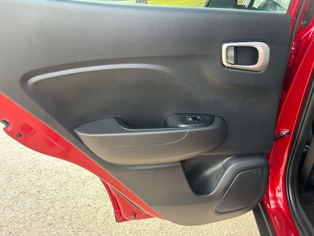 2025 Hyundai VENUE SE