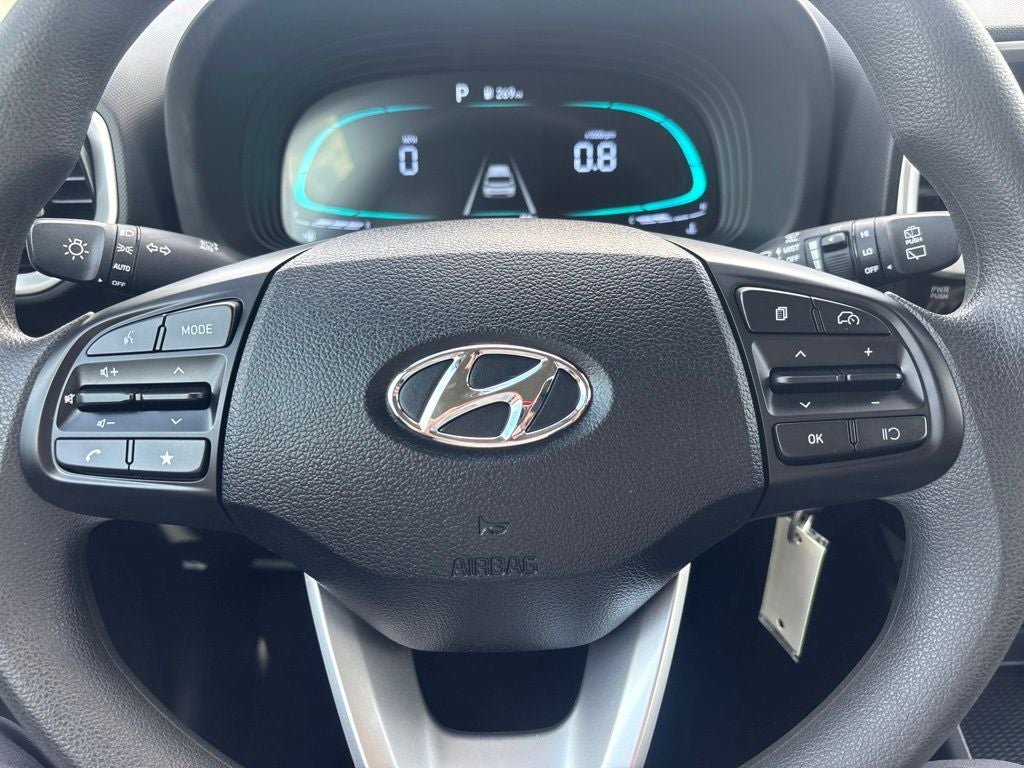 2025 Hyundai VENUE SE
