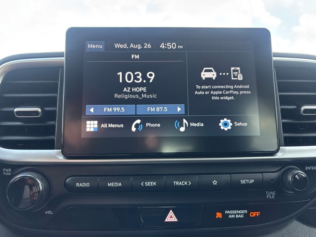 2025 Hyundai VENUE SE