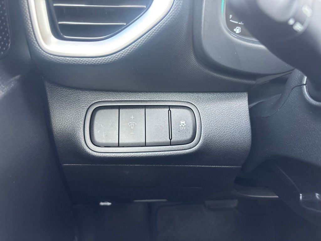 2025 Hyundai VENUE SE