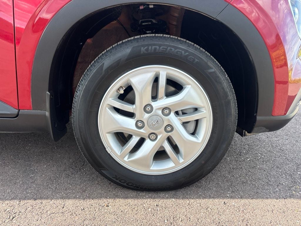 2025 Hyundai VENUE SE