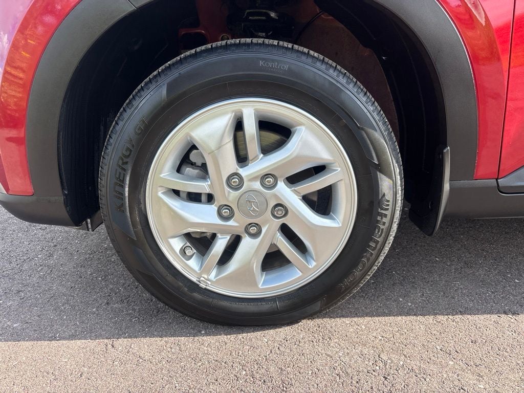 2025 Hyundai VENUE SE
