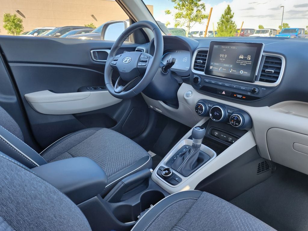 2026 Hyundai VENUE SEL