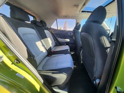 2021 Hyundai VENUE SEL