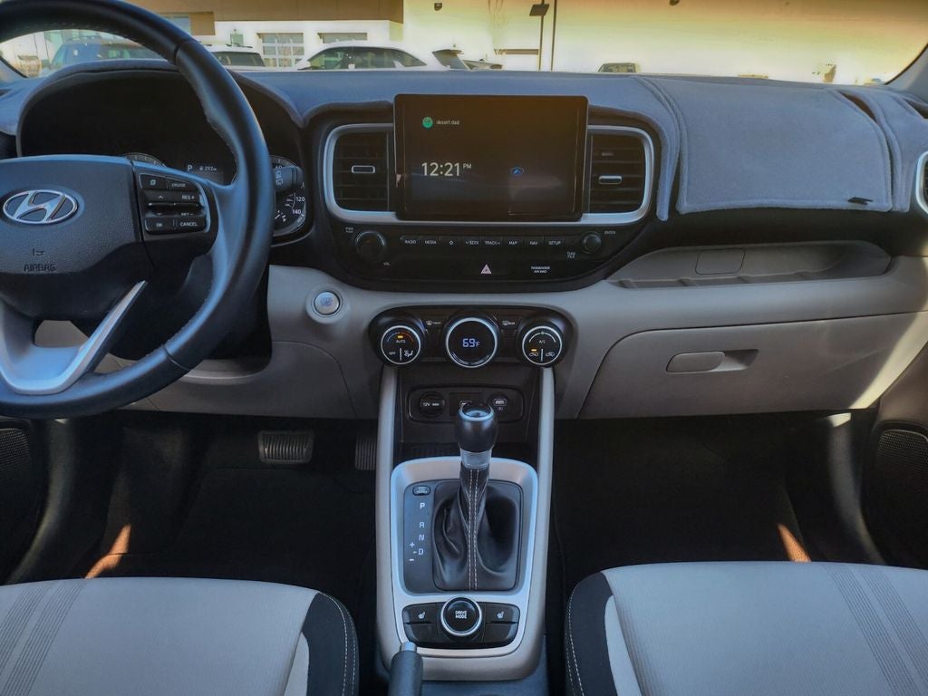 2021 Hyundai VENUE SEL