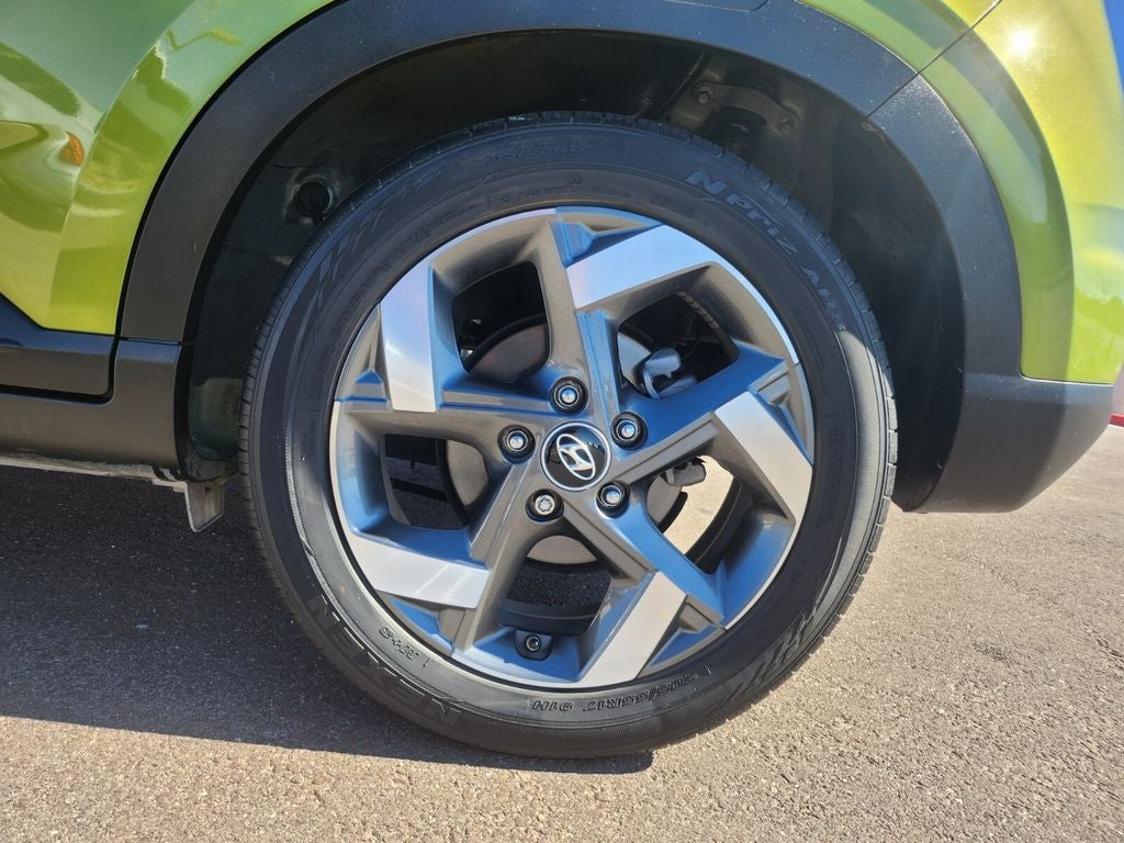 2021 Hyundai VENUE SEL