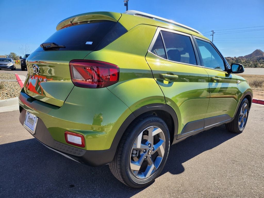 2021 Hyundai VENUE SEL