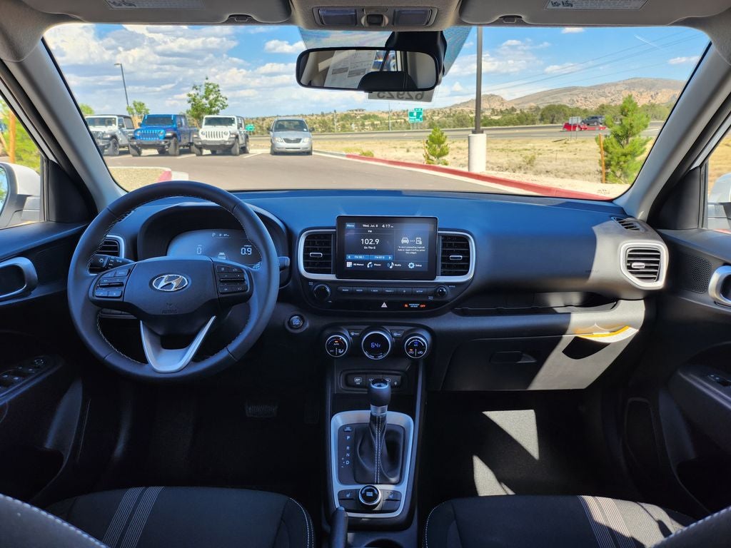2026 Hyundai VENUE SEL