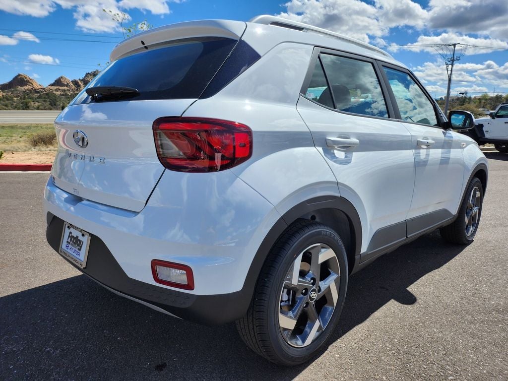 2026 Hyundai VENUE SEL