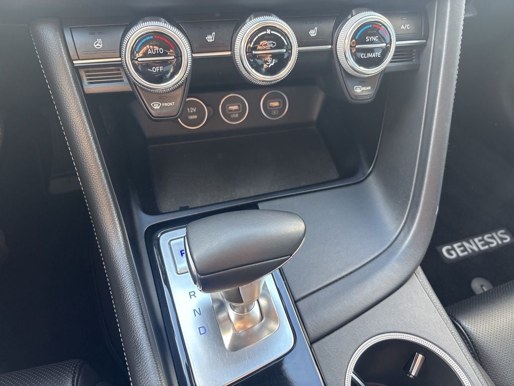 2023 Genesis G70 2.0T