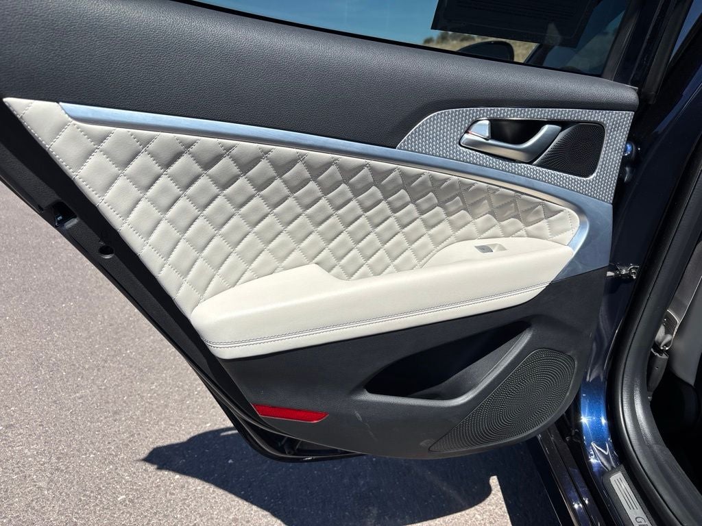2023 Genesis G70 3.3T