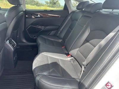2017 Kia Cadenza Premium