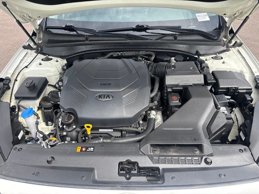 2017 Kia Cadenza Premium