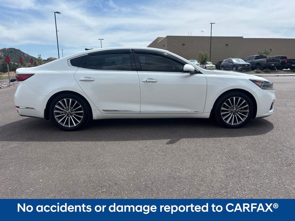 2017 Kia Cadenza Premium