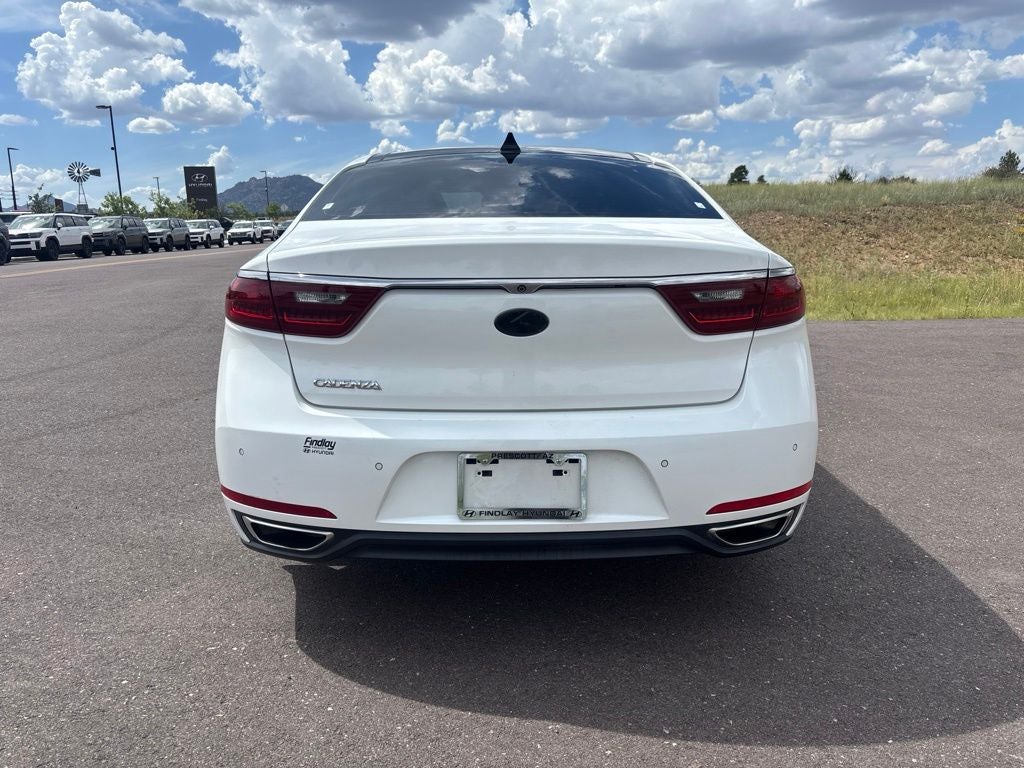 2017 Kia Cadenza Premium